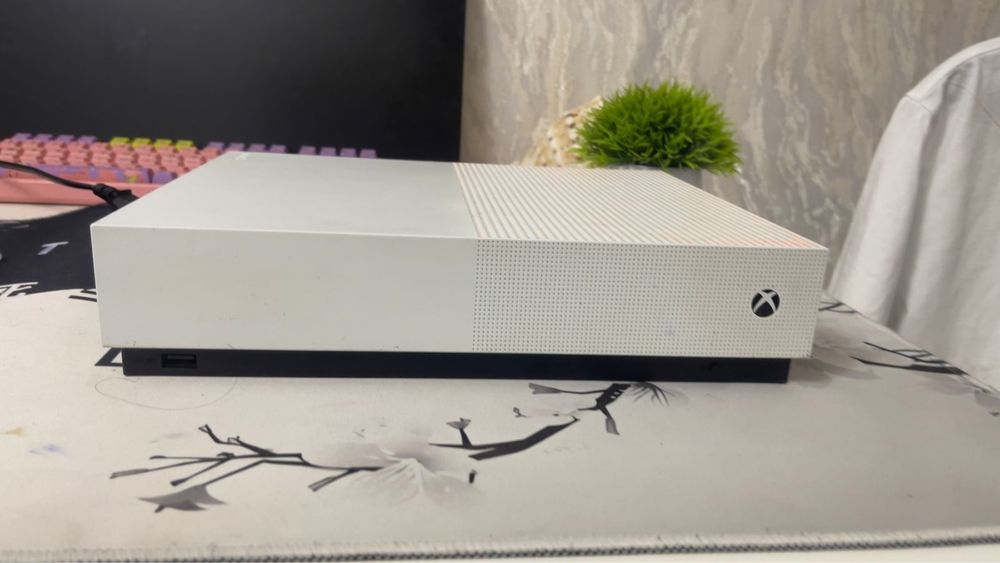 Xbox one s 1 tb