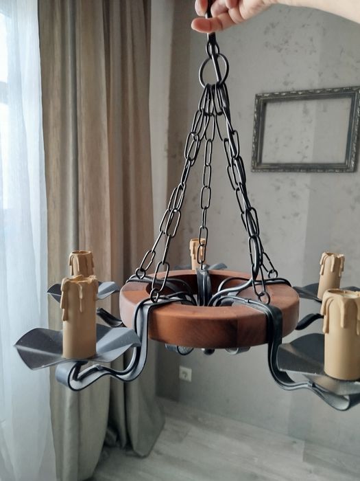 Люстра потолочная