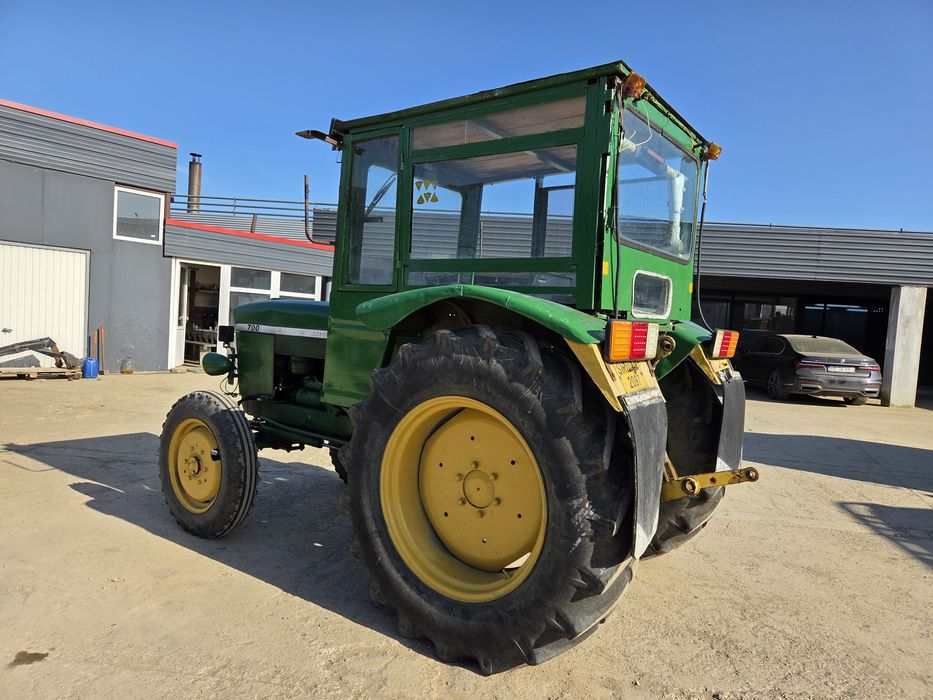Tractor John Deere 700 Rate/Credit