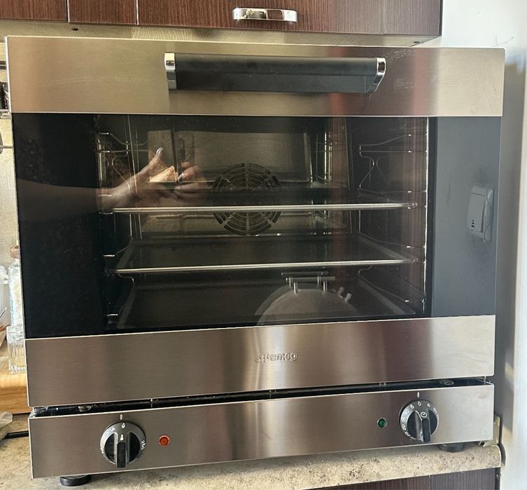 Духовой шкаф Smeg