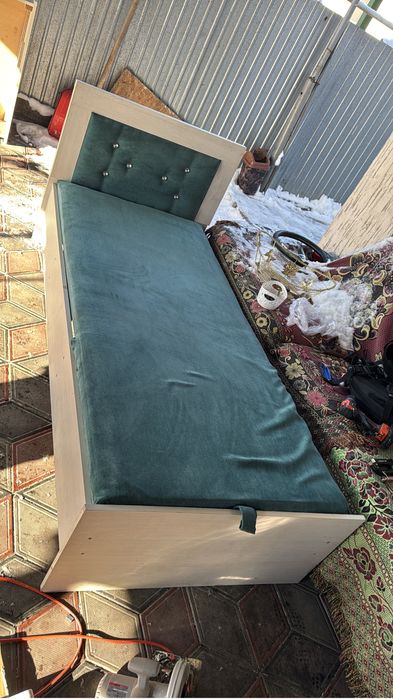 Продам две кровати