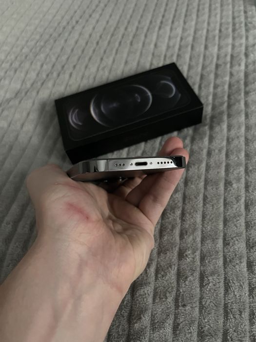 iphone 12 pro 256gb 76% в идеальном состоянии