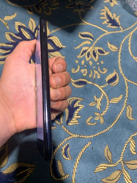 Самсунг галакси J4