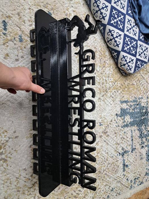 Медальница для греков