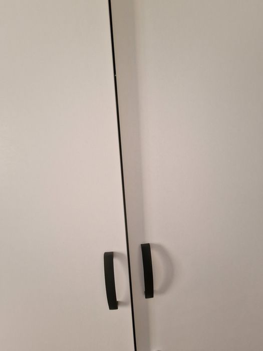 Шкаф для одежды.