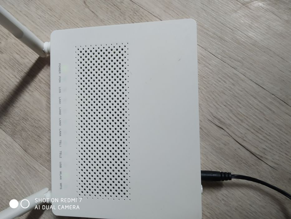 Продам роутер WiFi оптика