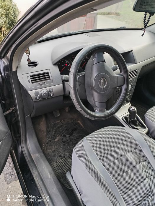 OPEL Astra 2005 — imagine 13