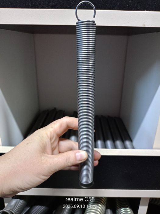 Мир пружин на рынке Арғымақ