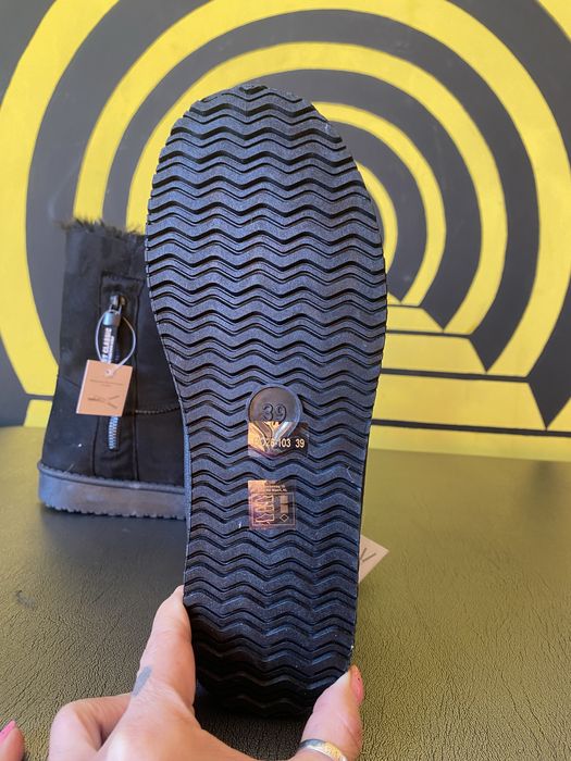 Новые угги 39 размер