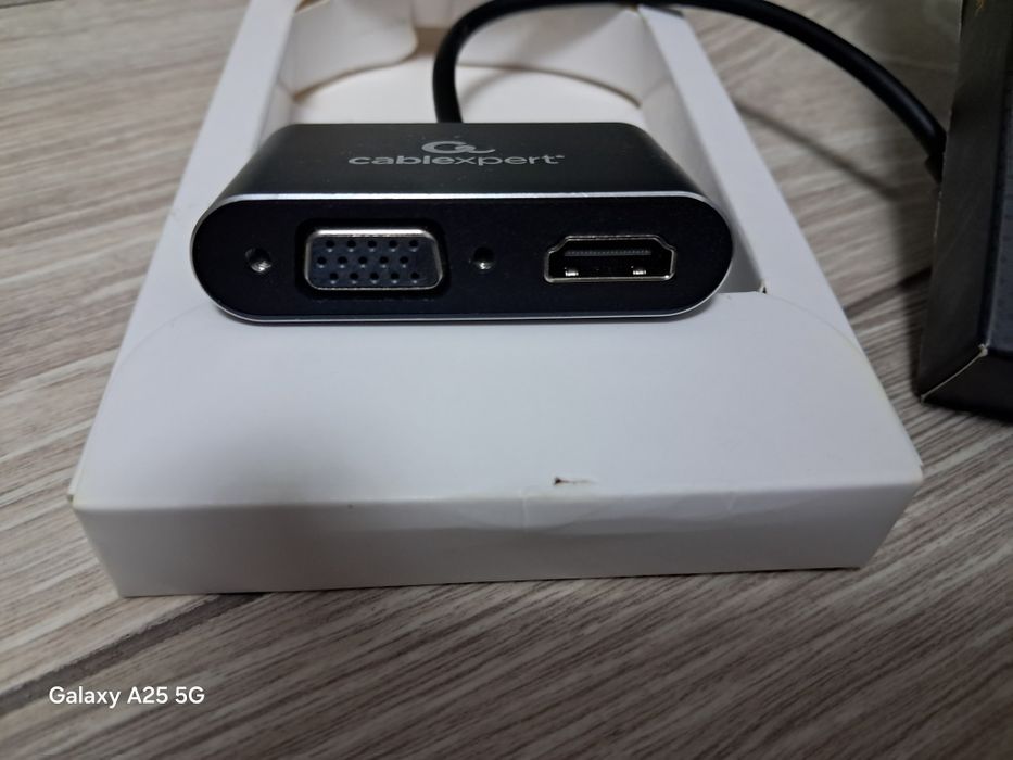 Видеоадаптер Cablexpert USB to HDMI + VGA (новый в упаковке)