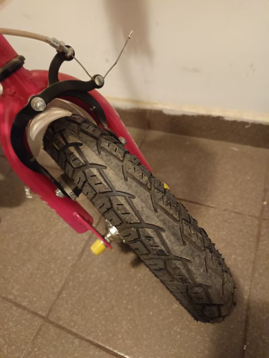 Bicicleta pentru fetițe 16"