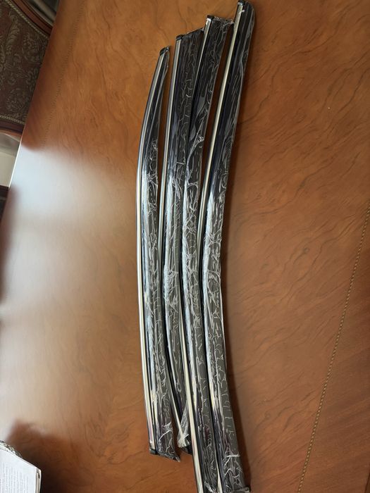 Ветровики hongqi e-qm5 хончи