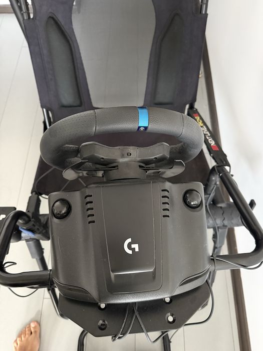 Volan Logitech G923 + Next Level Racing GT Lite – PlayStation/PC