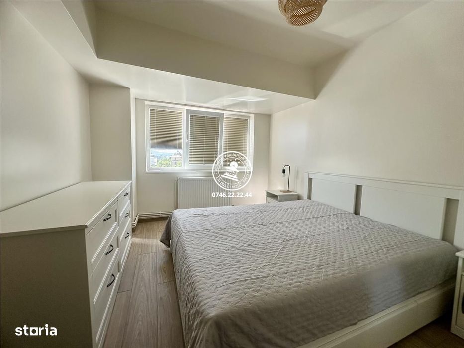 Apartament 3 camere de inchiriat Centru — fotografia 3