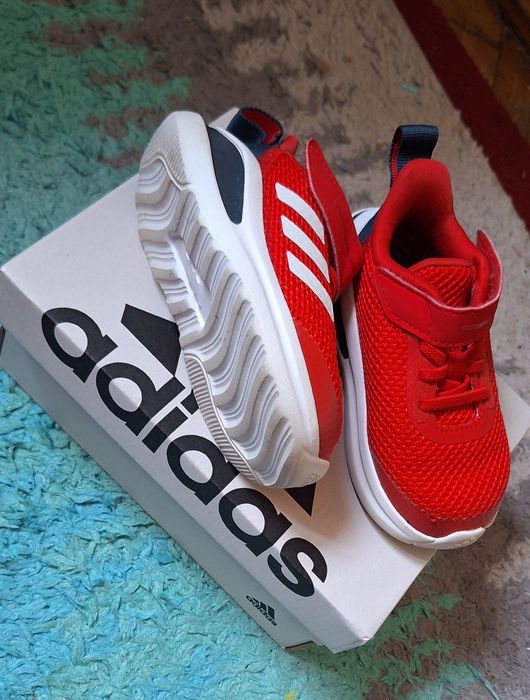 Adidasi nr 21 culoare rosie