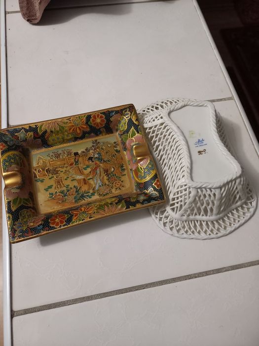 CADOU,Scrumiera,Tăvița Fine Portelan ASIA,UNICATE,câteva FILME RARE