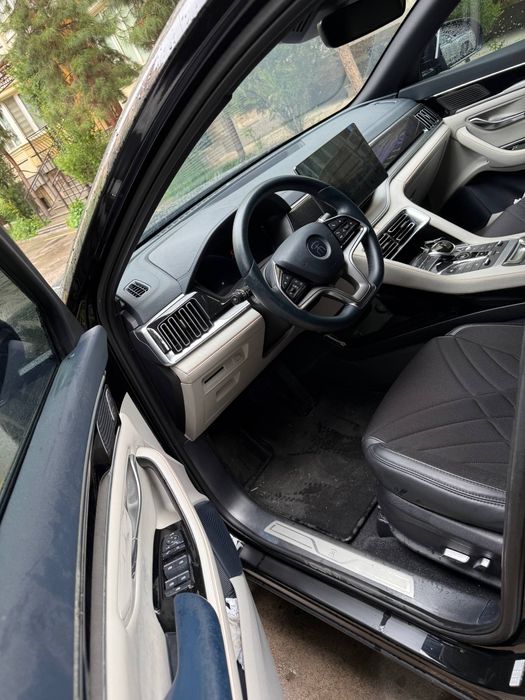 Продаётся машина