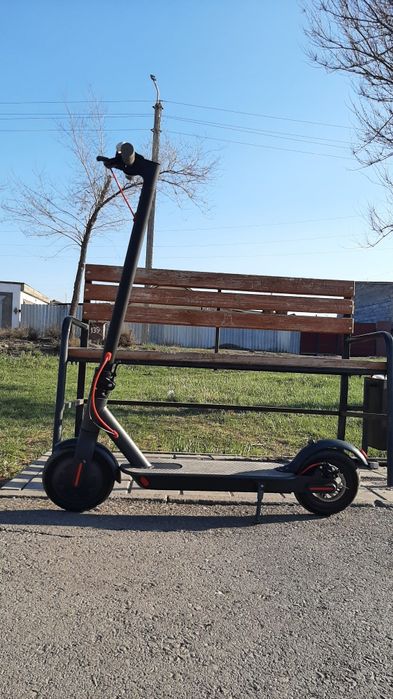 Электросамокат Xiaomi m365 pro