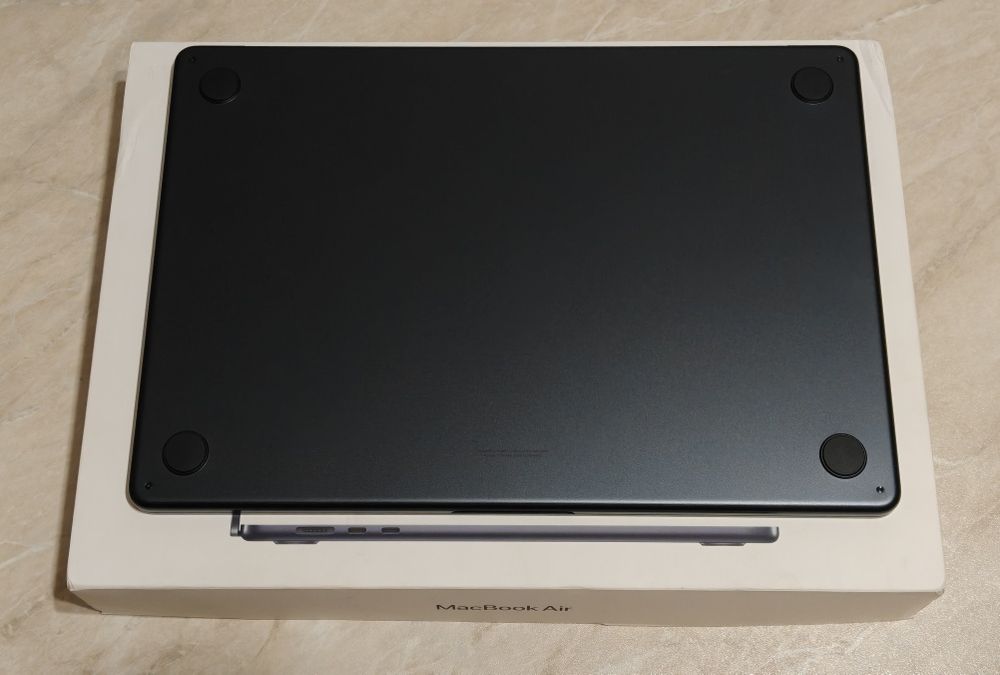 MacBook Air 15 M5 16/1TB 2 цикла