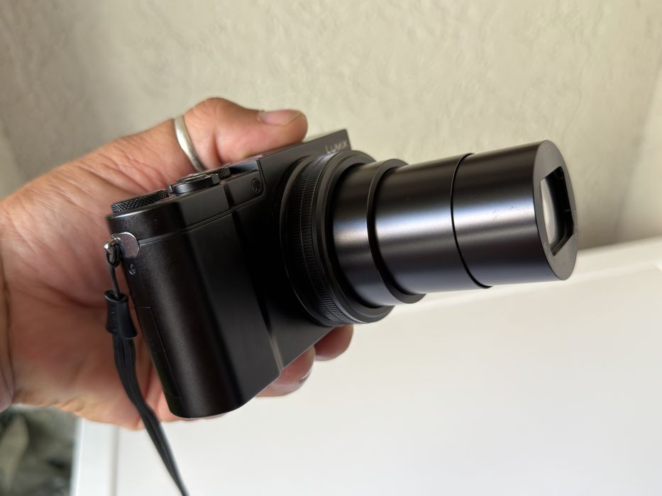 Panasonic Lumix DMC-TX1