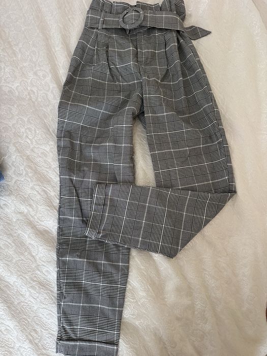 Дамски дънки и панталони