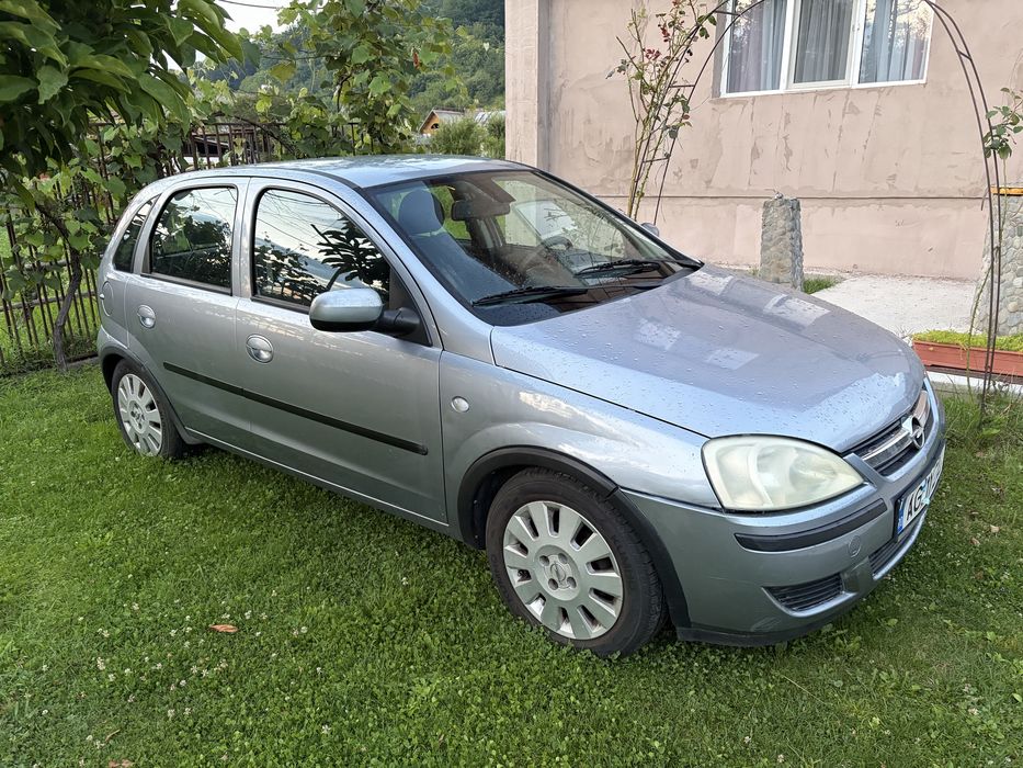 Vand opel corsa