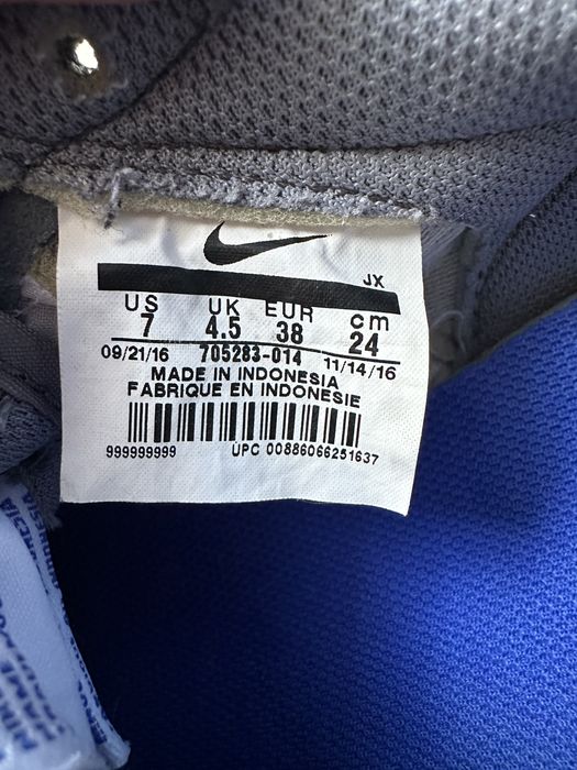 Маратонки   Nike