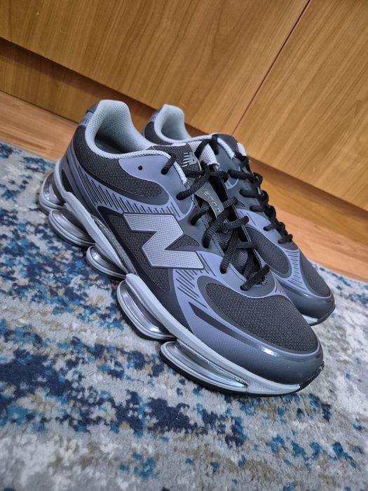 New Balance 2000 abzorb
