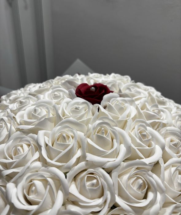 Buchet de 101 trandafiri de sapun