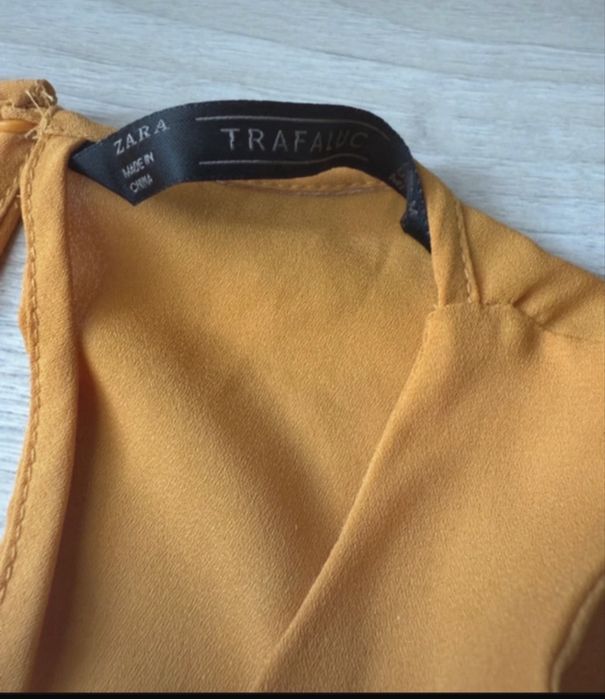 Bluza Zara pentru femei, marime M