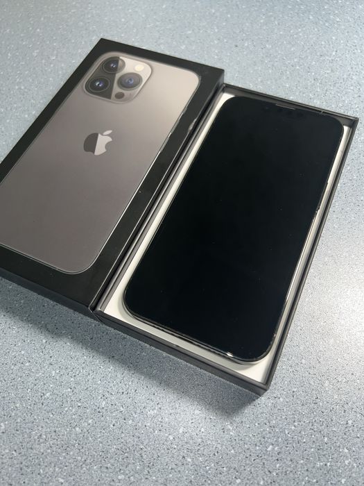 Продам iphone 13 pro 256gb