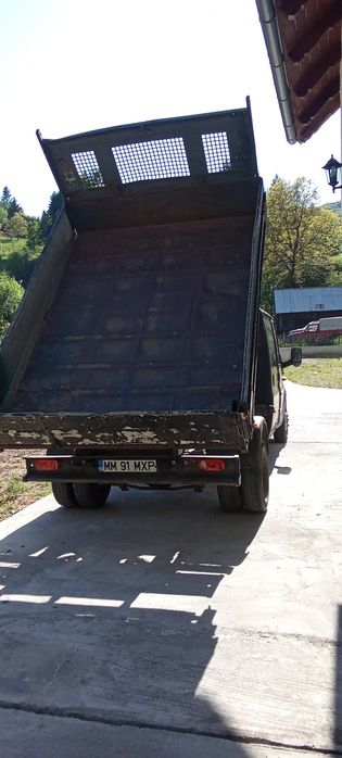 Vând Ford transit basculabil
