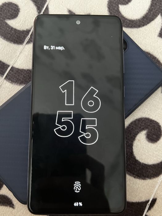 Продам спмсуг а52 с кастом крышкой