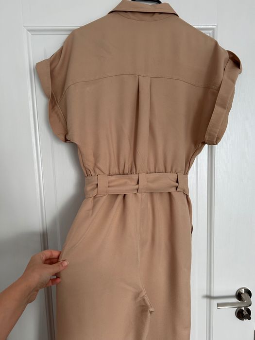 Salopetă H&M xs culoare bej