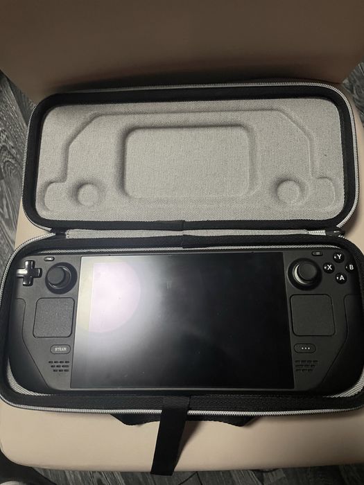 Steam deck LCD 256gb