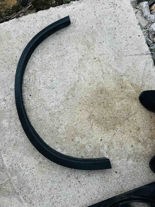 Вежда за калник на Nissan X-Trail