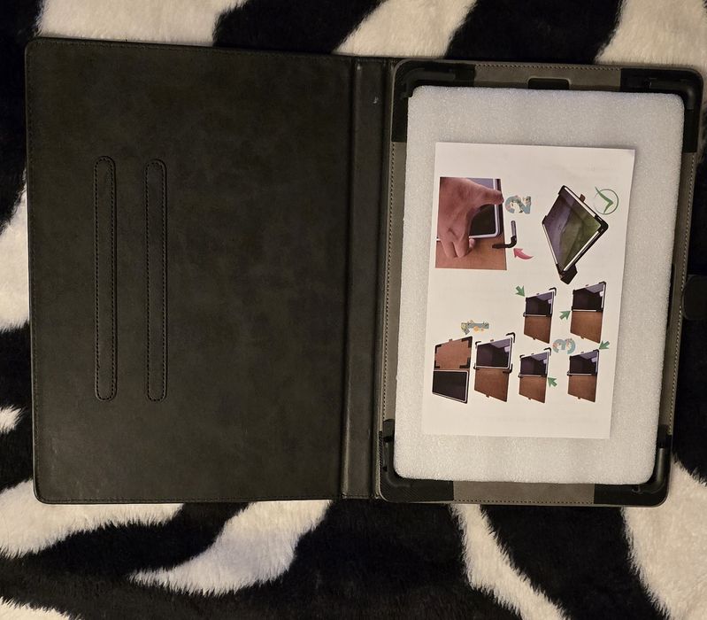 Универсален калъф за таблет от 10 до 13,3 инча