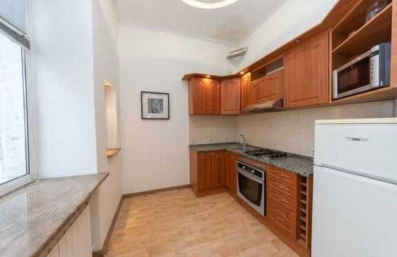 Продава се Едностаен апартамент в София, Център - 45 кв.м за 3089 €/кв.м - Снимка #3
