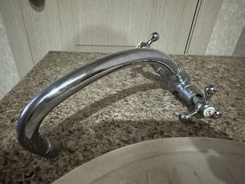 Смеситель российский