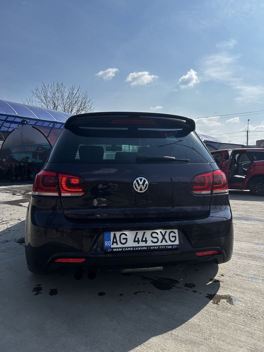 VOLKSWAGEN Golf 2010 — imagine 5
