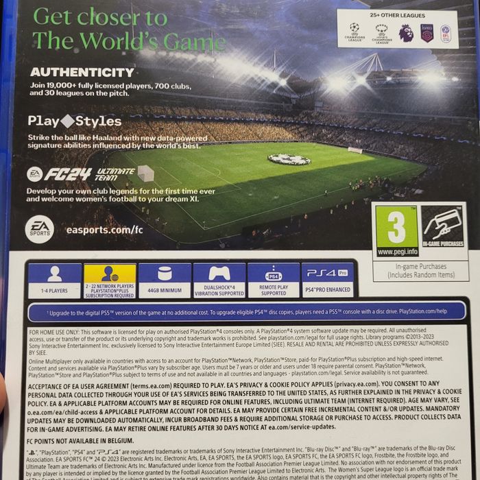 Продаю Fifa 24 на PS4