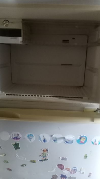 Холодильник сатылады