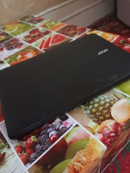 Acer noutbugini pul zarurligi uchun srochniyga sotmoqchiman