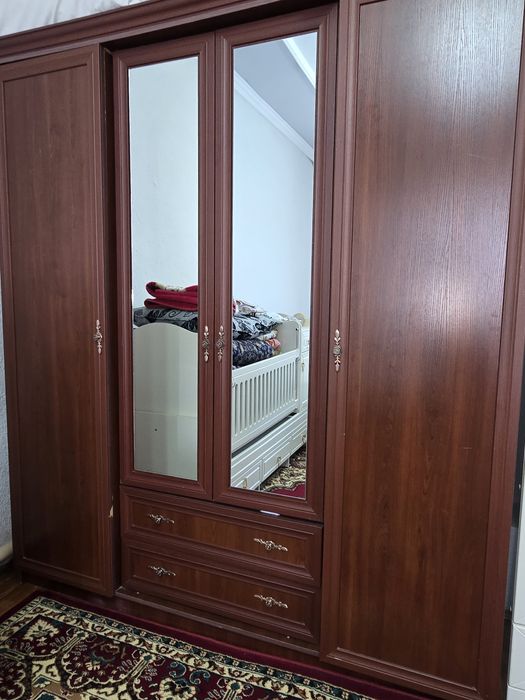 Spalniy nabor sotiladi