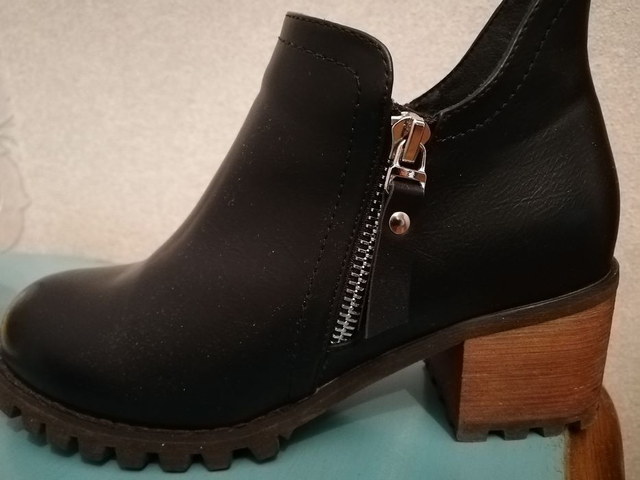 Полусапожки демисезонные 35 р