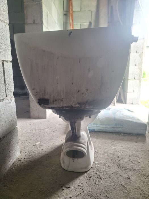 Унитаз для туалета