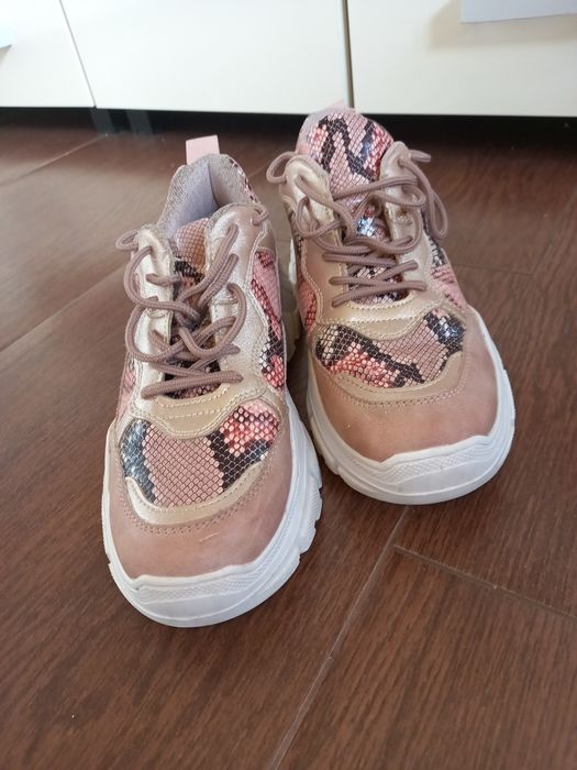 adidasi cu platforma