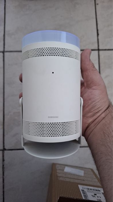 videoproiector samsung the freestyle Gen2 full HD 1920× 1080 wireless Bluetooth 5.2