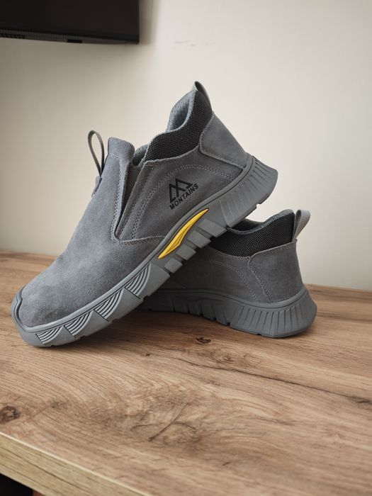 Нови  работни обувки.