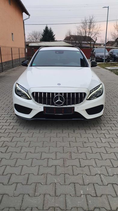 Mercedes C-Klass 220D AMG Pachet Interior-Exterior Led Navi Camera